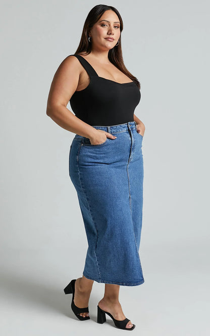Anaya Midi Skirt - Denim Skirt in Mid Blue Wash