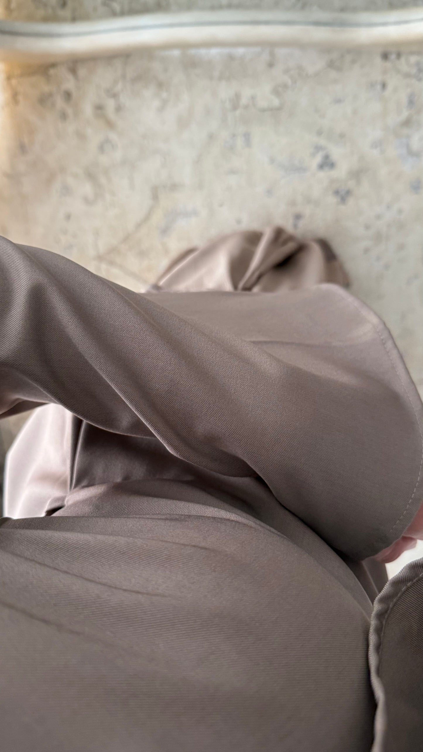 Ensemble Elegant Top Structure Jupe Fluide Doublee I Taupe