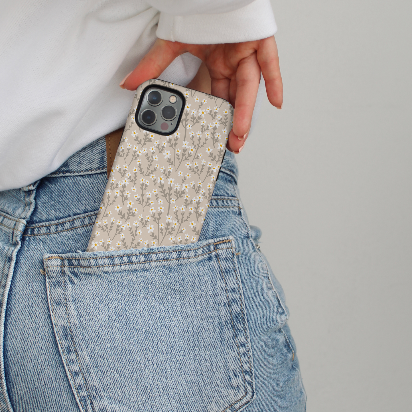 Tough MagSafe® Phone Case - Nude Flowers
