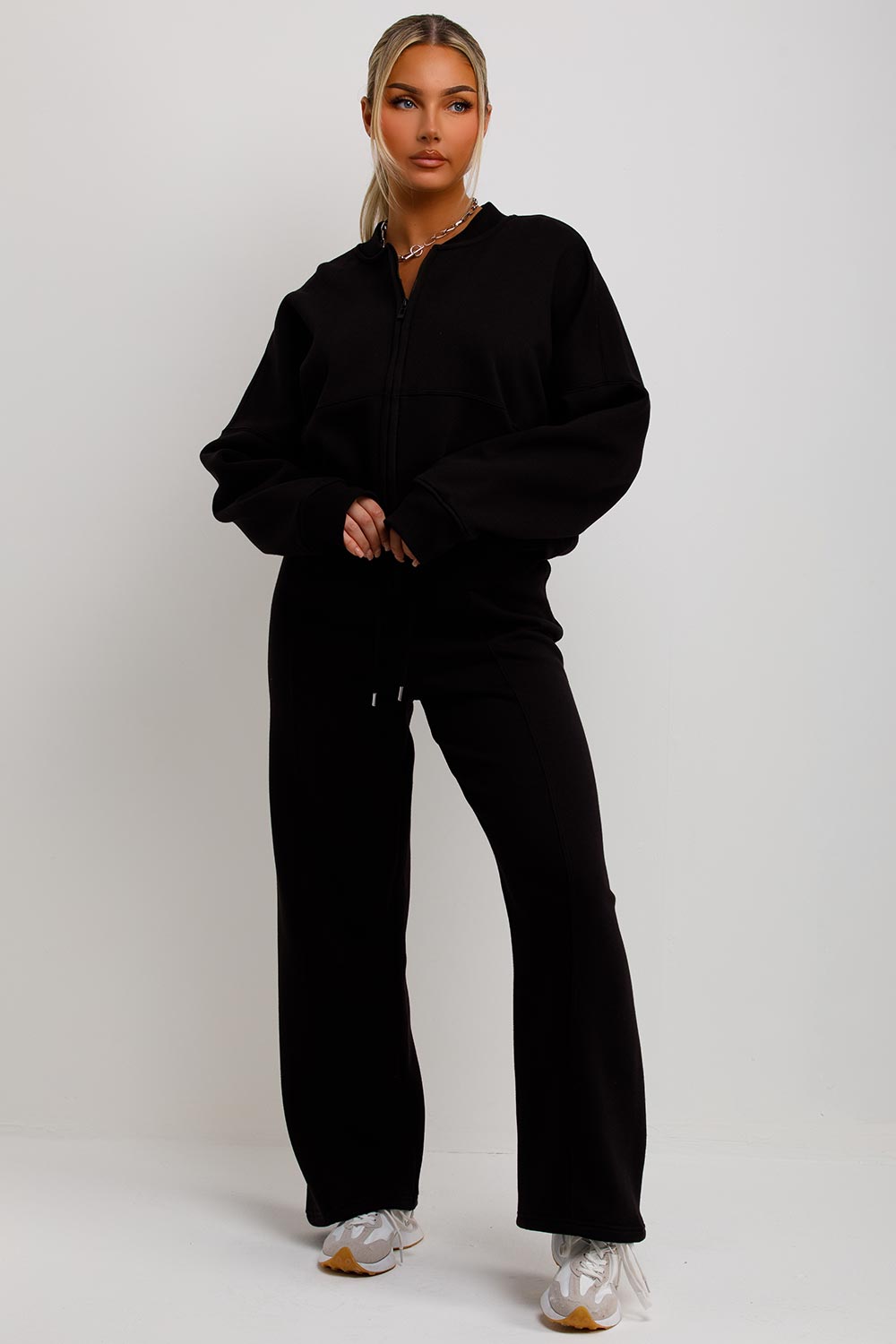 Bomber Sweatshirt With Zip And Joggers Loungewear Set Black