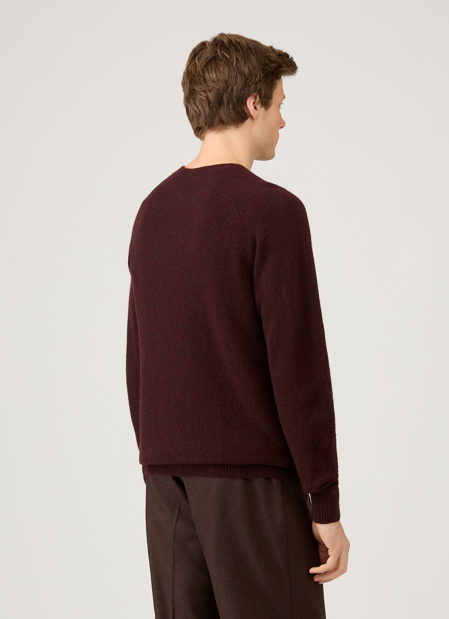 Mens Lambswool Crew Neck Jumper In Bakelite Twist Mjum8066 Rdeo