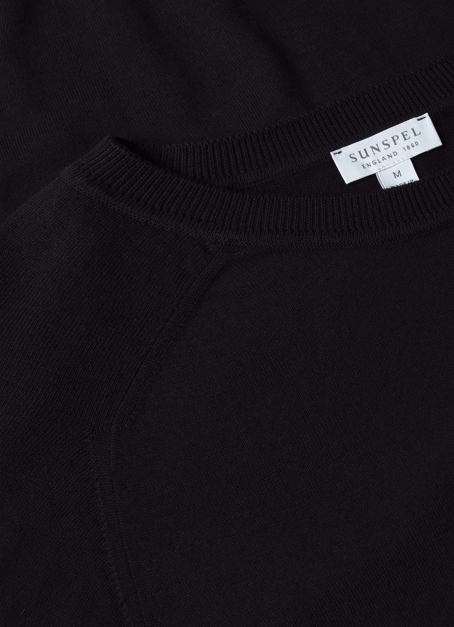 Mens Sea Island Cashmere Crew Neck Jumper In Black Mjum8203 Bkaa