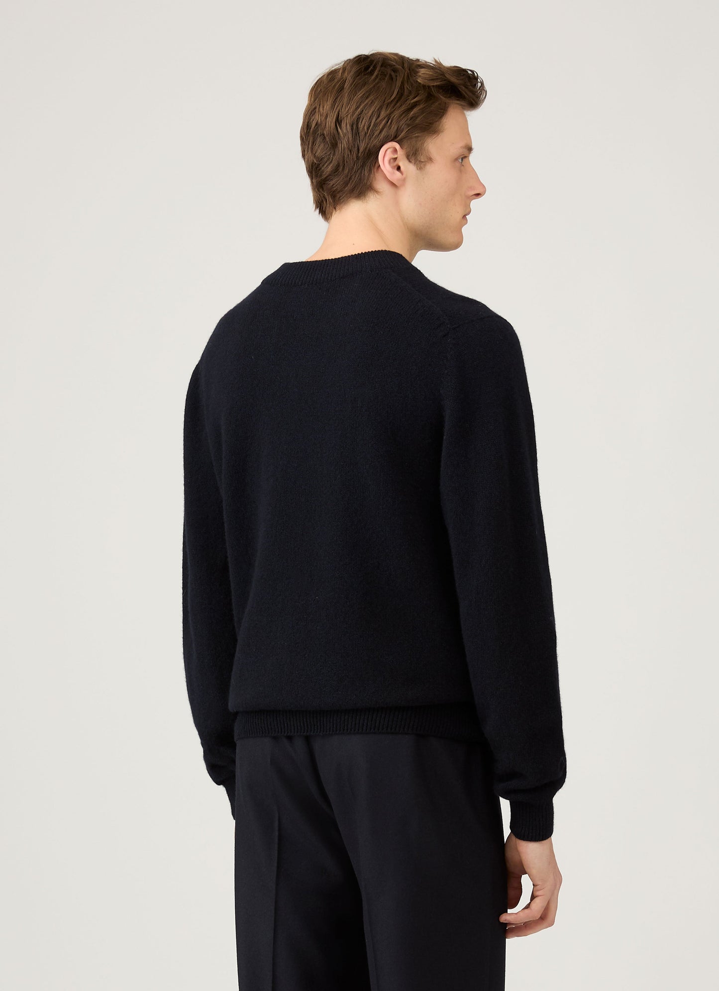 Mens Lambswool V Neck Jumper In Dark Navy Mouline Mjum8294 Bufa