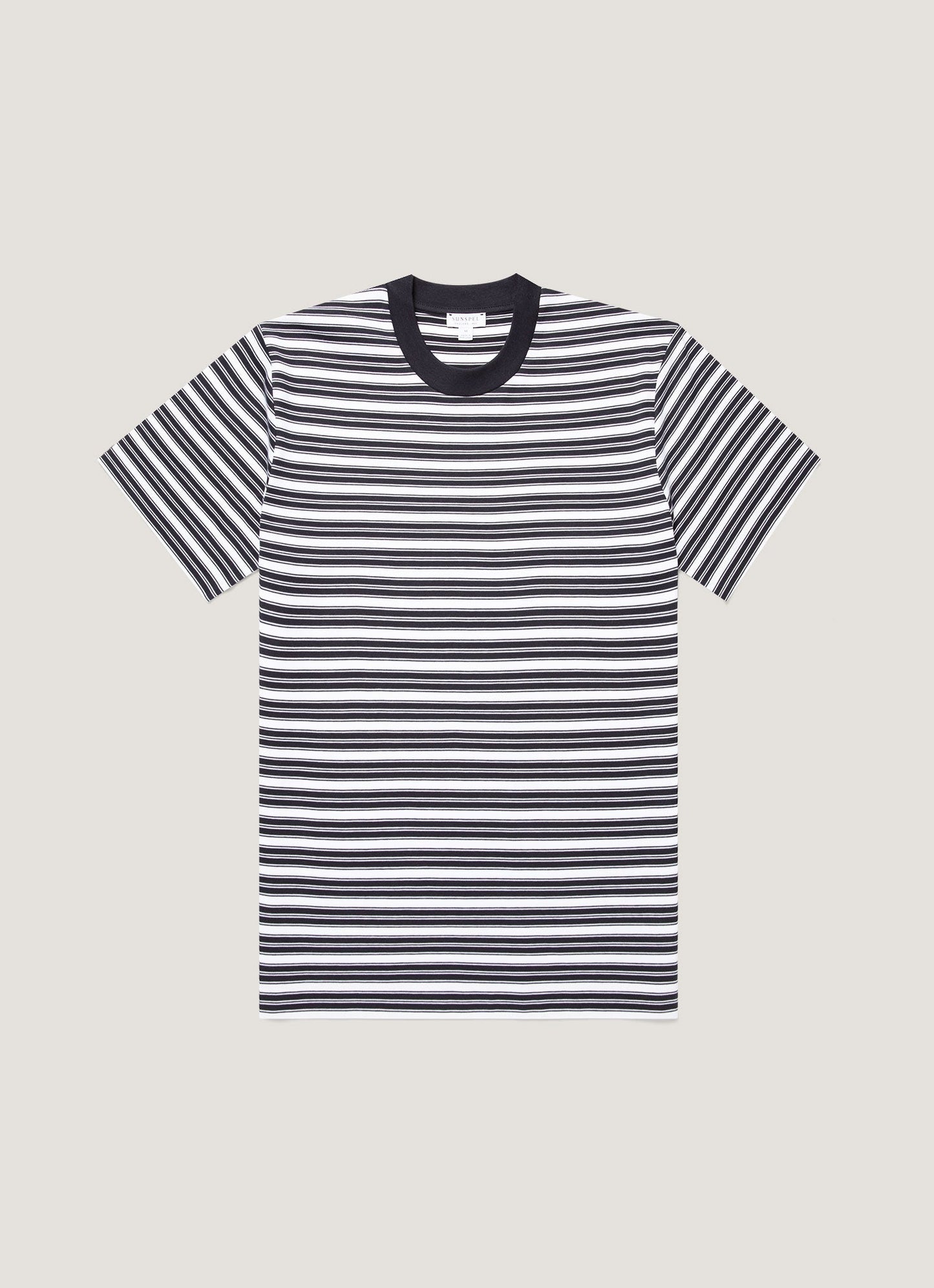 Men's Relaxed Fit Heavyweight T-shirt in White/Navy