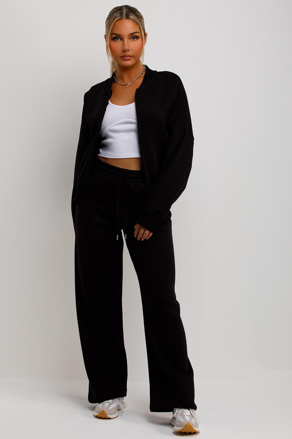 Bomber Sweatshirt With Zip And Joggers Loungewear Set Black